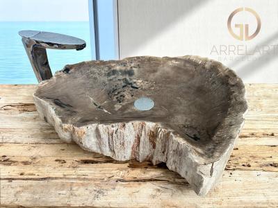 WASCHBECKEN AUS FOSSILEM HOLZ MOZART
