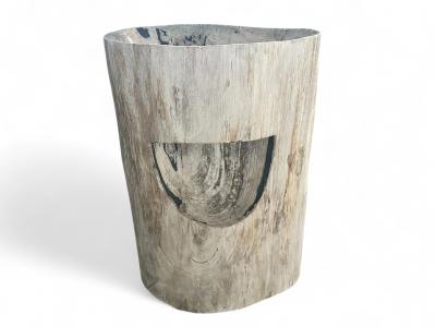 SOCKELWASCHTISCH AUS NATURSTEIN