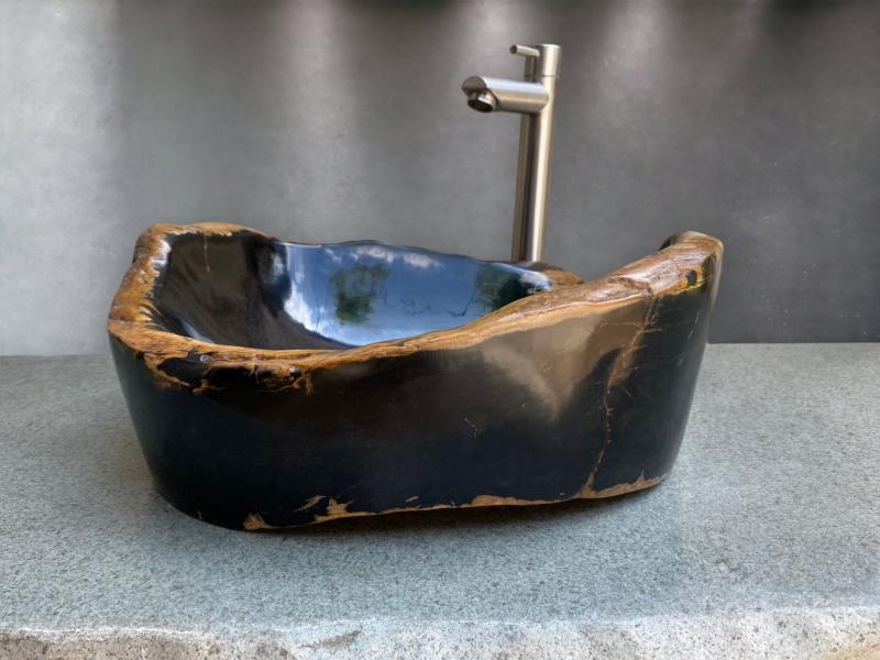 EXCLUSIVO LAVABO DE PIEDRA NEGRA KING