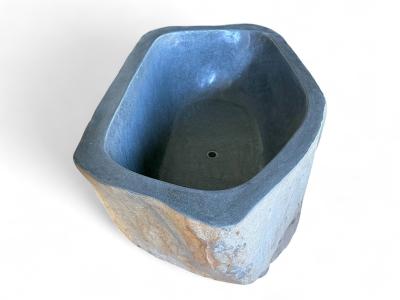 GREY NATURAL STONE BATHTUB