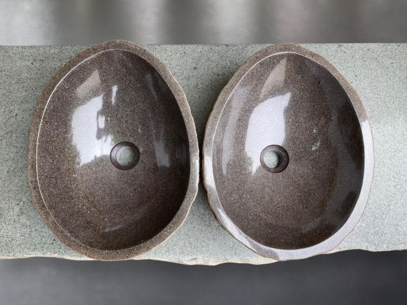 PAIR OF STONE SINKS