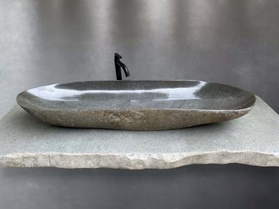 LAVABO MUY LARGO DE PIEDRA LEO