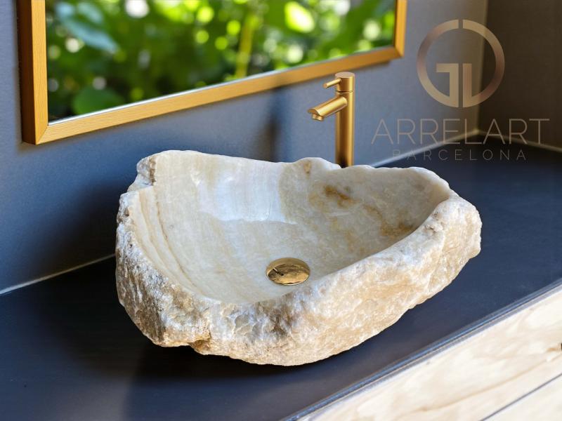 WASCHBECKEN AUS WEISSEM STEIN ROM WASCHBECKEN AUS WEISSEM STEIN ROM