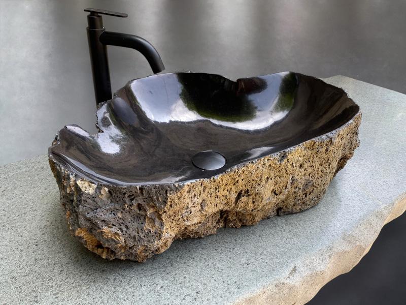 BLACK STONE SINK CHACANA