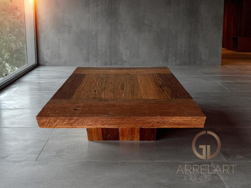 MESA DE CENTRO DE MADERA VIEJA AFRA