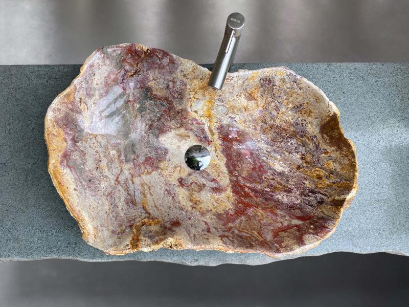 EXCEPTIONAL UNIQUE STONE SINK