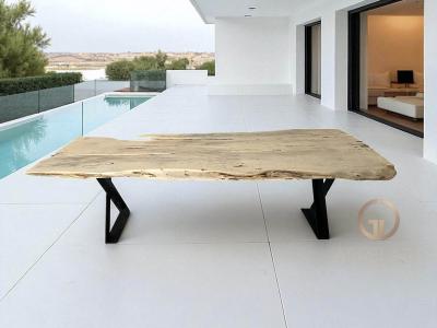 ESSTISCH AUS HOLZ BRIGID