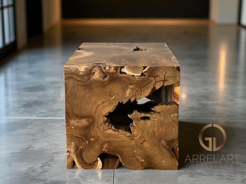 MESA CUBO DE MADERA DE TECA ZANTE