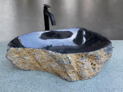 WASCHBECKEN AUS SCHWARZEM STEIN BASALTO