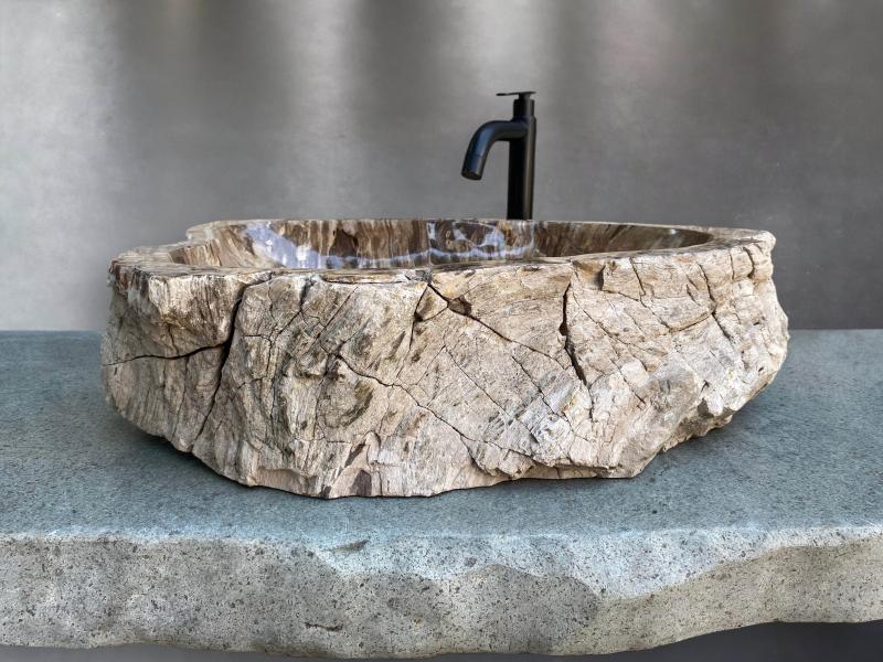 BROWN STONE SINK - CAMEROON