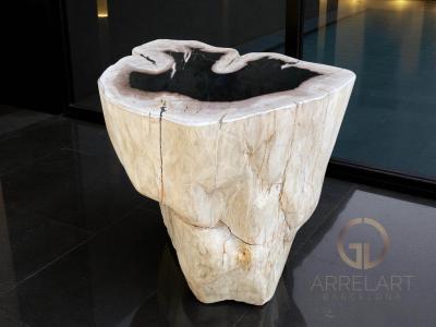 TABURETE DE PIEDRA FOSIL BREMEN