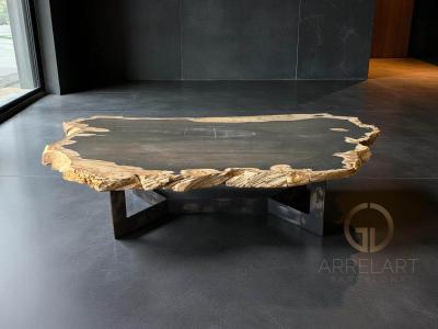 SCHWARZER TISCH AUS FOSSILSTEIN INNSBRUCK