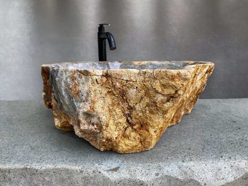 WASCHBECKEN AUS MEHRFARBIGEM STEIN MISURI