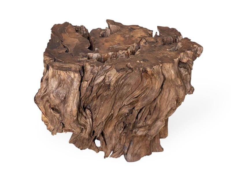 ORGANISCHER HOCKER AUS TEAKHOLZ