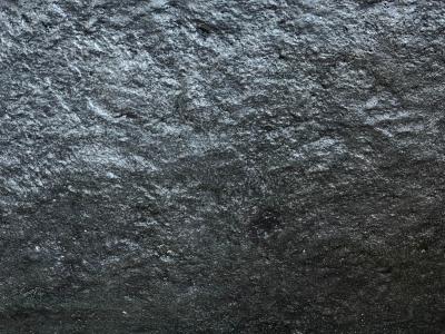 DETAIL SCHWARZE BADEWANNE