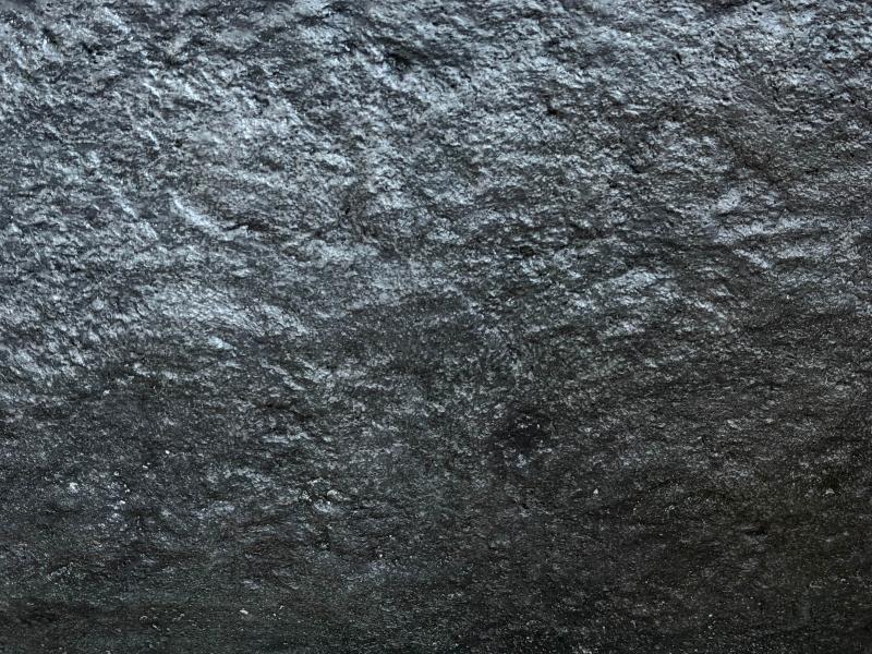 DETAIL SCHWARZE BADEWANNE