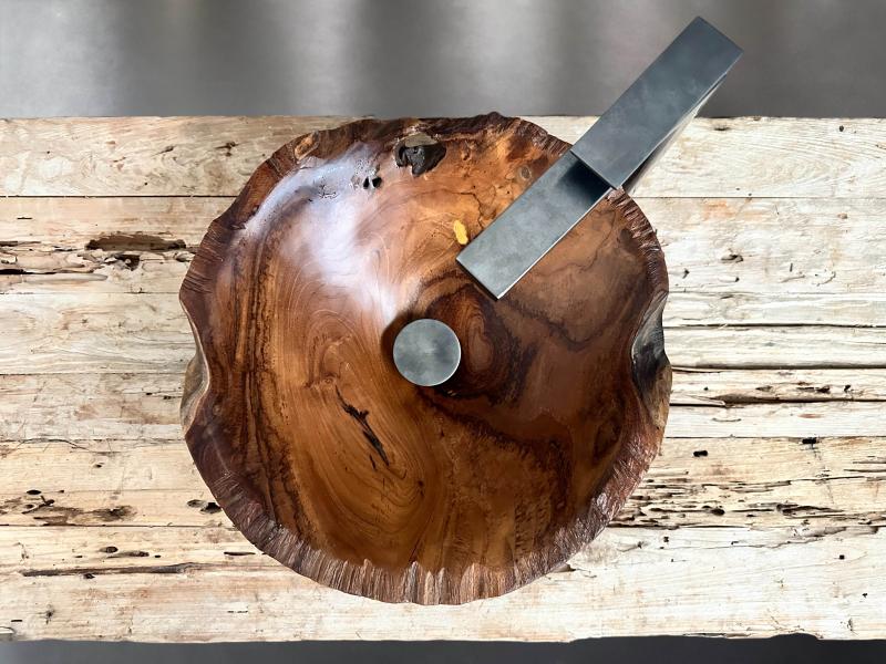 EXCLUSIVE TEAK WOOD WASHBASIN GYALA