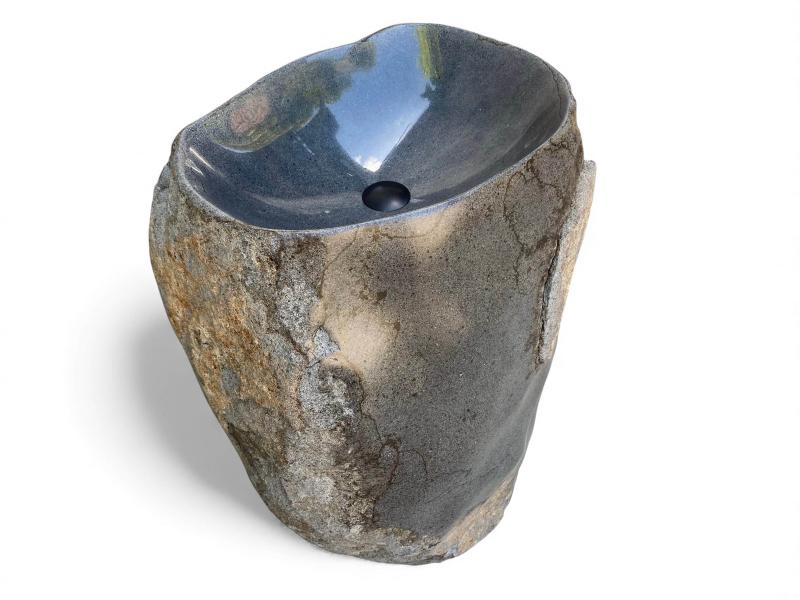 STANDING WASHBASIN IN RIVER STONE