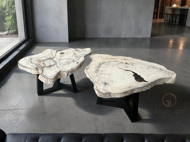 PAREJA DE MESAS DE PIEDRA STUTTGART