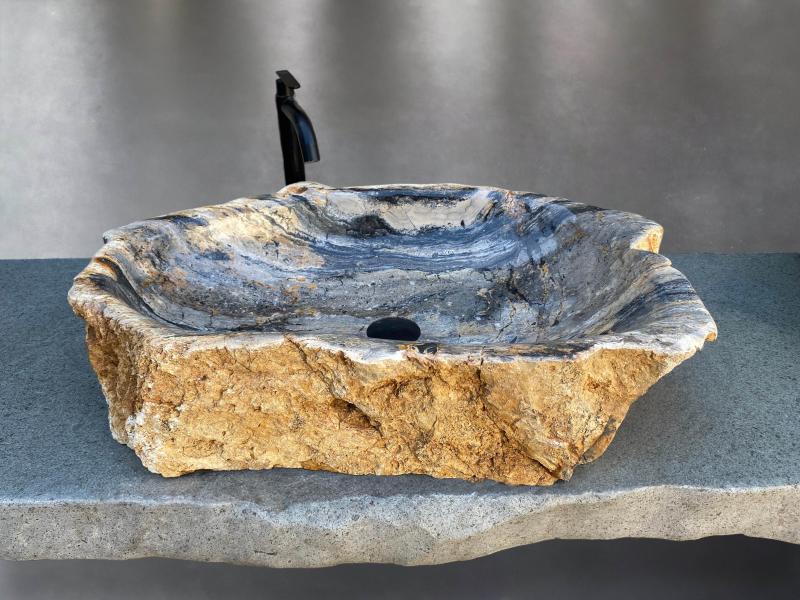 EXCLUSIVE ROCK SINK BERMEO