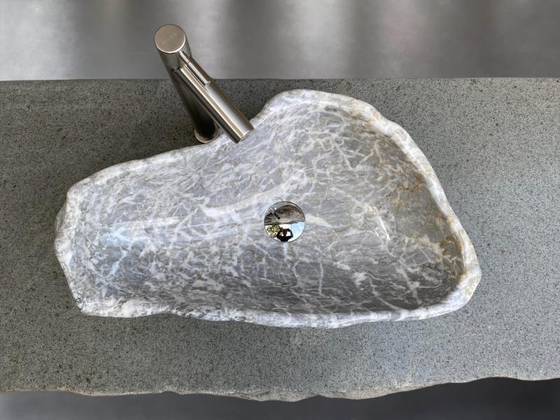 LAVABO SCULTOREO IN MARMO TRASTEVERE