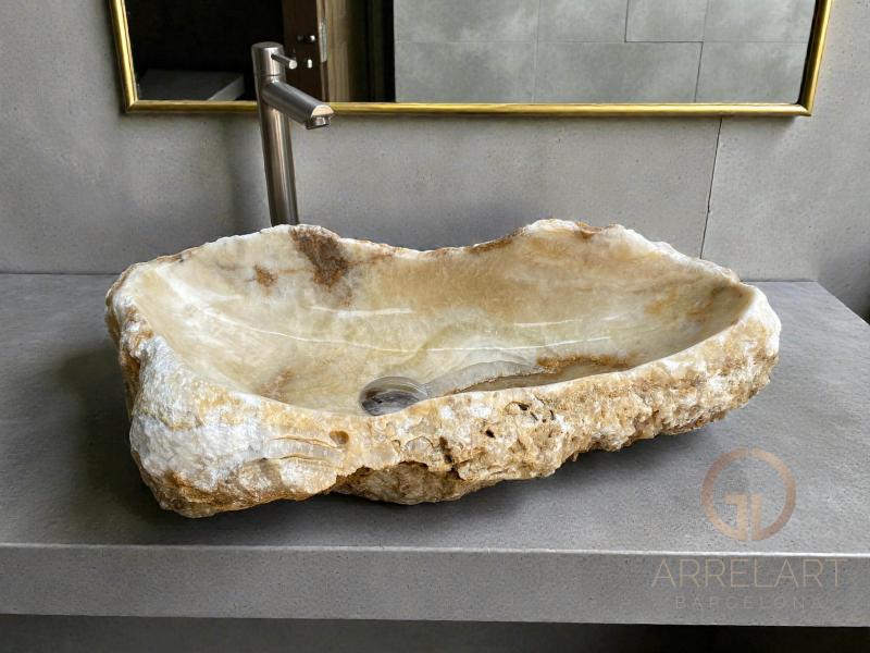 ONYX STONE WASHBASIN OLIVIER