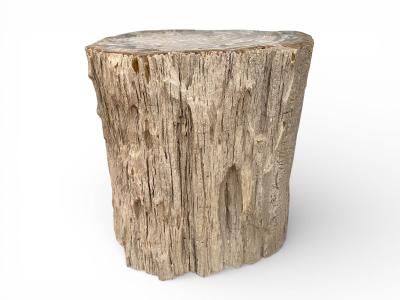 TABURETE SOLIDO DE MADERA PETRIFICADA NAXOS