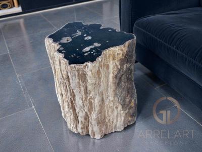 SGABELLO IN PIETRA VANKO