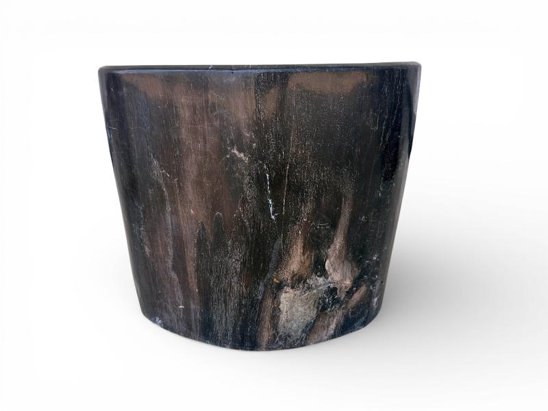 TABURETE NEGRO DE PIEDRA PULIDA EZE