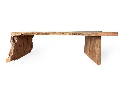 TAVOLO DA PRANZO A FORMA DI L IN LEGNO
