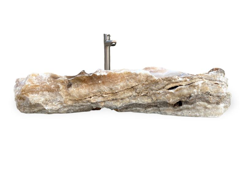 MAJESTATISCHES WASCHBECKEN AUS NATURSTEIN AFRICA