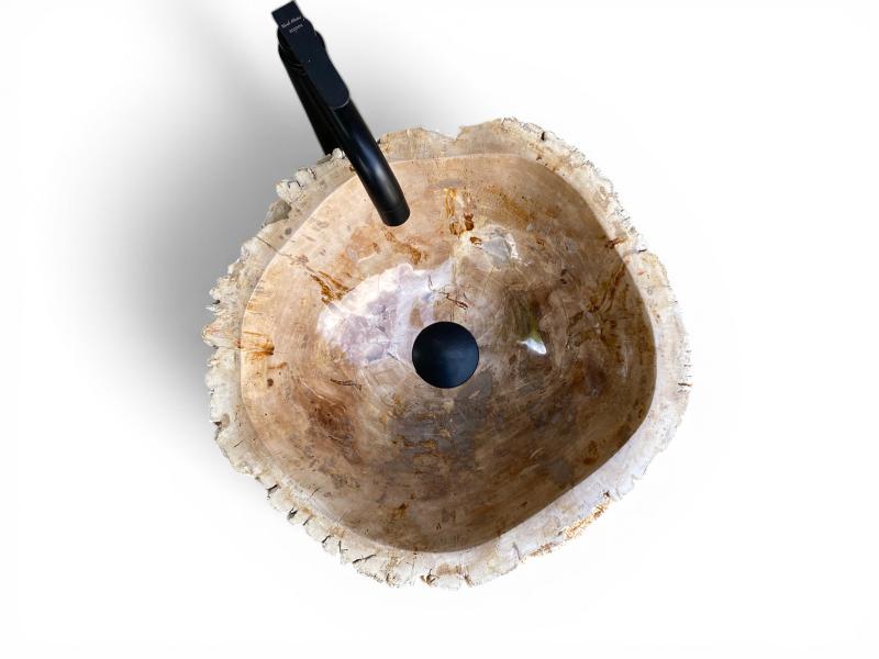 LAVABO DALLA BELLEZZA ORGANICA CHIADO