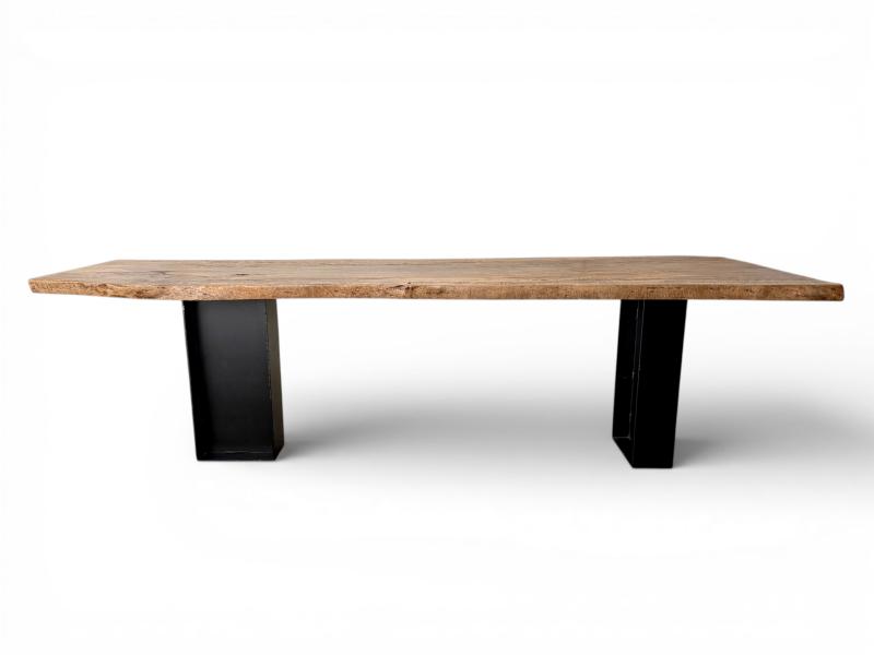 MESA MADERA TALLADA Y ROBUSTA MALLORCA