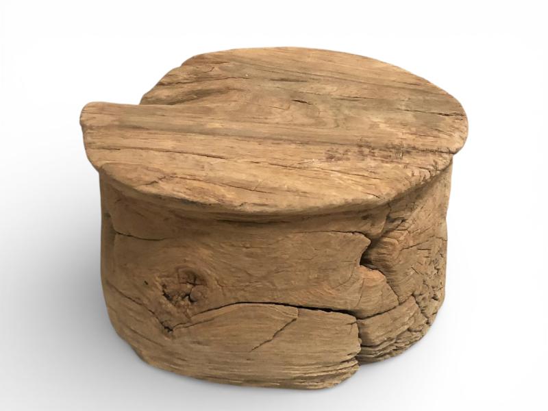 MESA DE CENTRO DE TECA VELHA