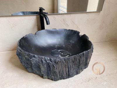 VASQUE NOIRE MATE EN PIERRE DAKAR