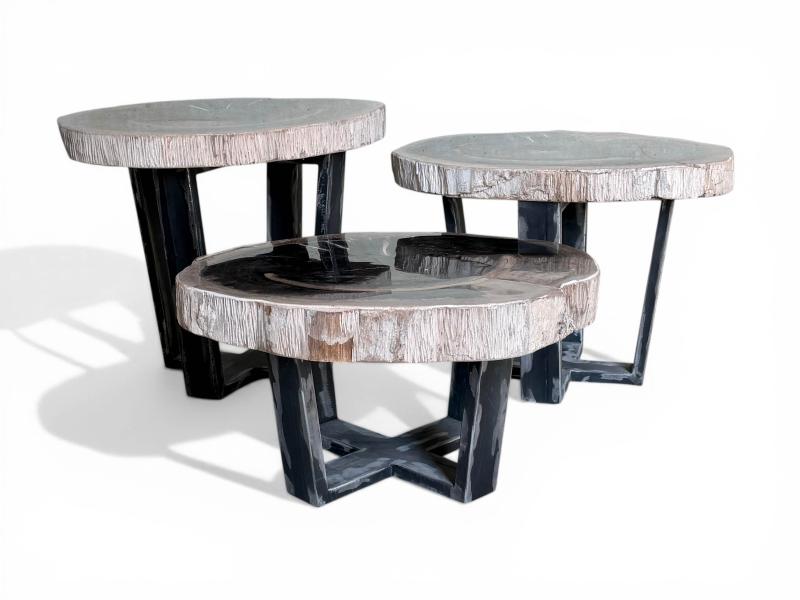 SET OF THREE SIDE TABLES SAINT GERMAIN