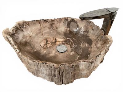 LAVABO DE DISSENY EN FUSTA PETRIFICADA MOON