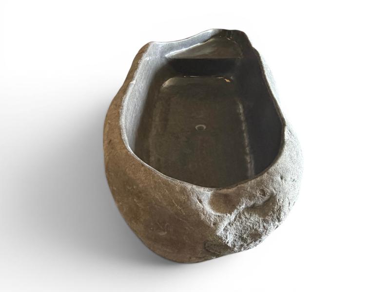 NATURAL STONE BATHTUB LOANA