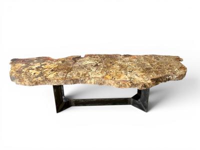COFFEE TABLE IN NATURAL COLOURS