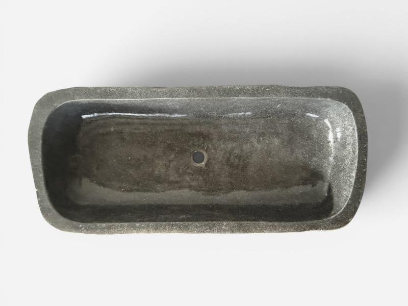 LAVABO SCURO IN TERRAZZO GRIGIO CHIUSA