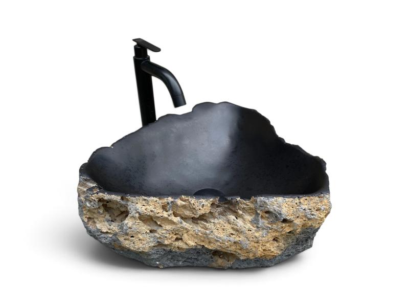LAVABO SALVAJE DE PIEDRA