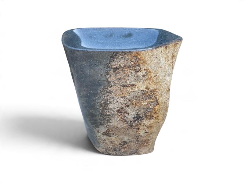 BERLIN POLISHED STONE SINK