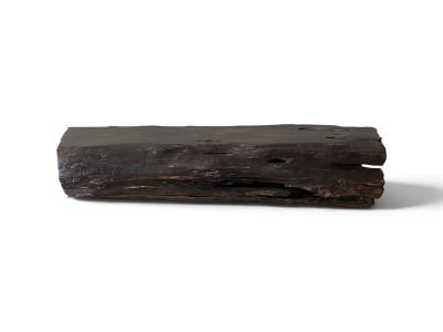 BANQUETA OSCURA DE MADERA