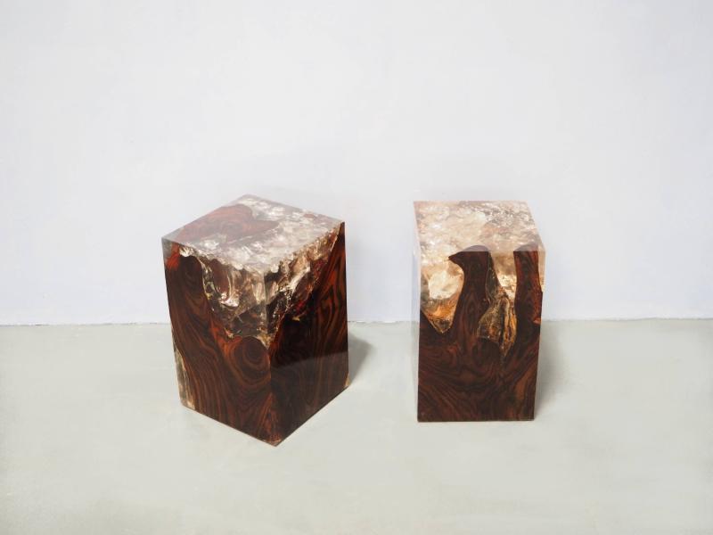SIDE SONO'S TABLE WITH RESIN