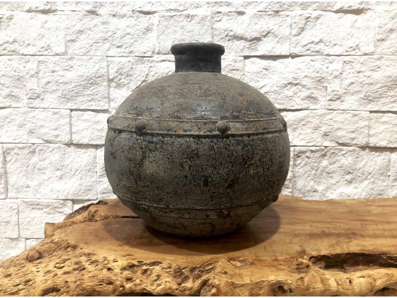 VASE AUGUSTO