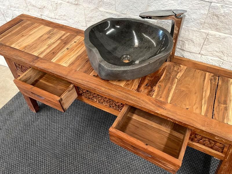BADEZIMMERMÖBEL AUS TEAKHOLZ PROVENÇALISCHE